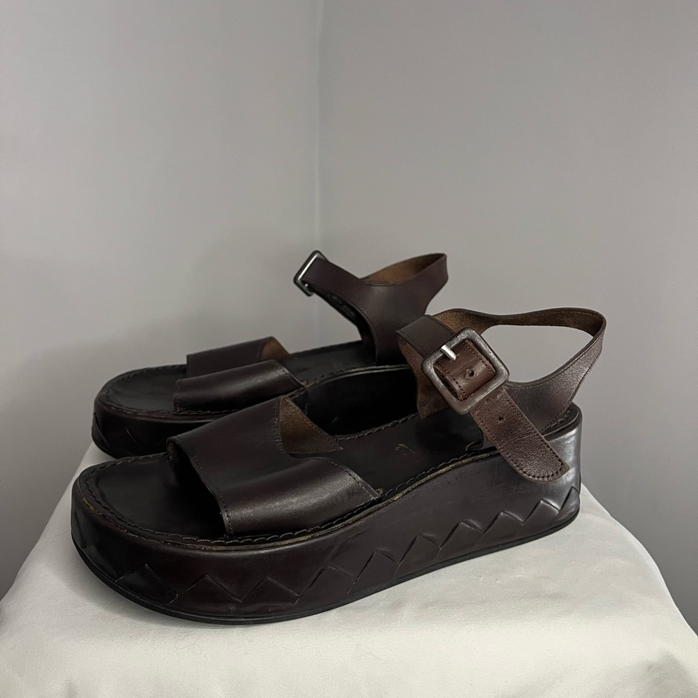 Robert Clergerie Chunky Dark Brown Leather Platform Sandals size 8.5